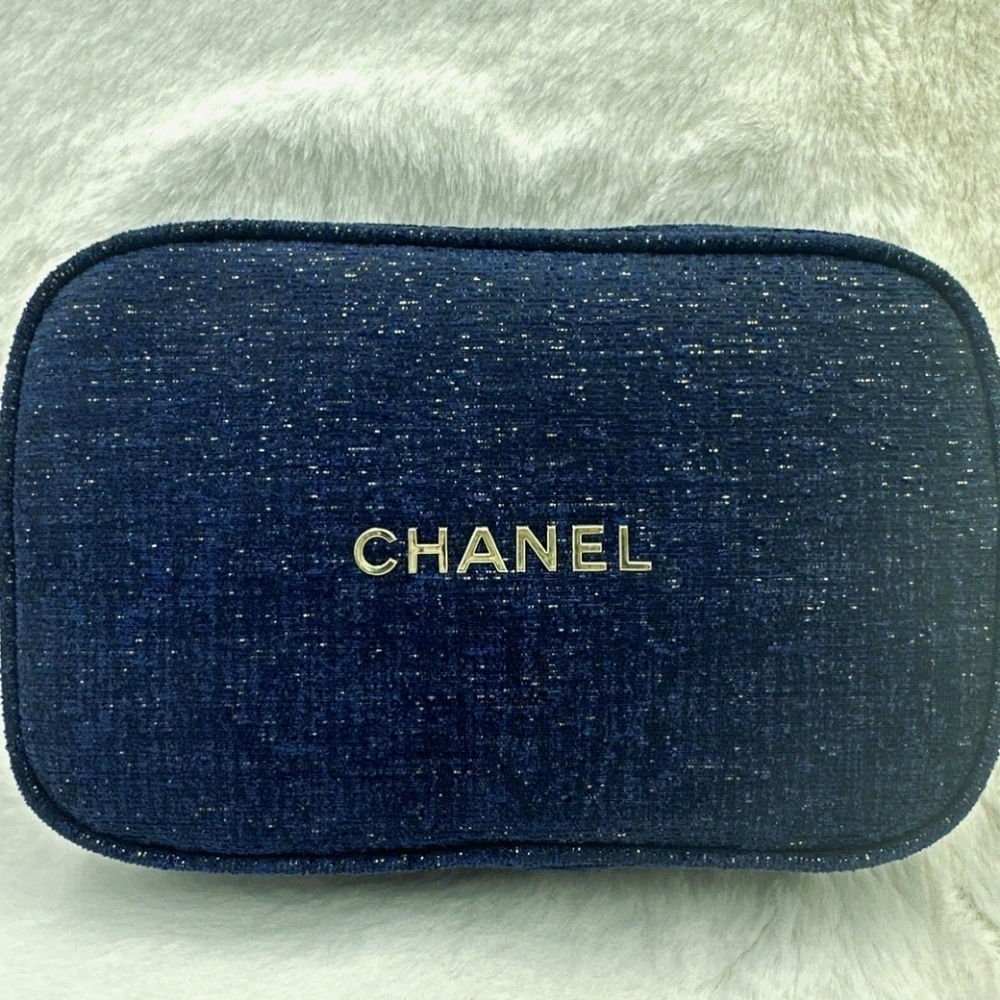 CHANEL Midnight Blue Key & Card Holder